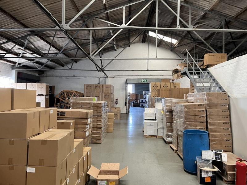 To Let commercial Property for Rent in Paarden Eiland Western Cape